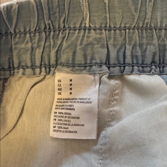 American Eagle Outfitters Sky Blue Shorts - Picture 6 of 6